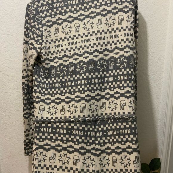 NWT Victoria's Secret PINK Thermal Sleep One Piece Pajama Black Fair Isle - Picture 8 of 13